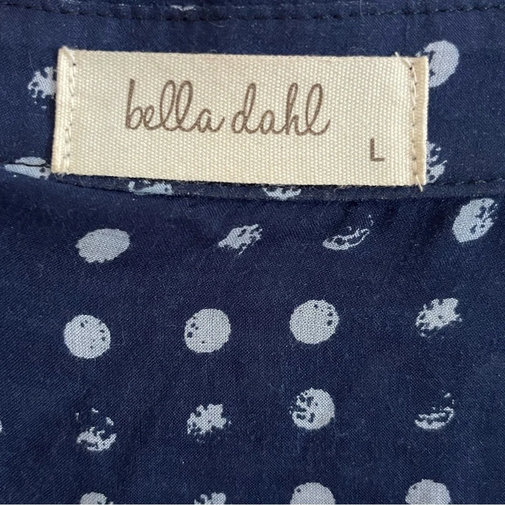 Bella Dahl size L polka dot, dark blue button down top - Picture 3 of 5